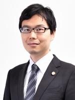 今尾 昇平弁護士