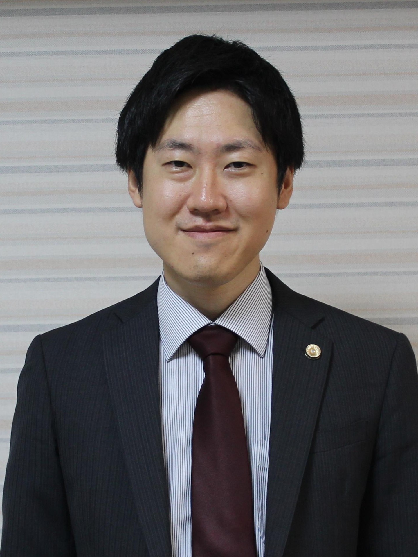 庄島 純平弁護士