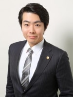 小松 諒弁護士