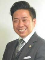 山路 響平弁護士