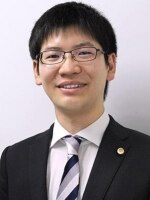 楠野 翔也弁護士