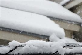 「雪かき」で近所トラブル発生! マナーに反する除雪をストップさせられるか?
