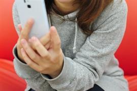 芸能人のデート現場をツイッターで「暴露」 カフェ店員が訴えられる可能性はあるか?