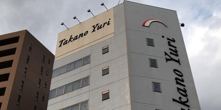 たかの友梨社長「引責辞任」ではない? 代表取締役のまま、法的には「何も変わらず」