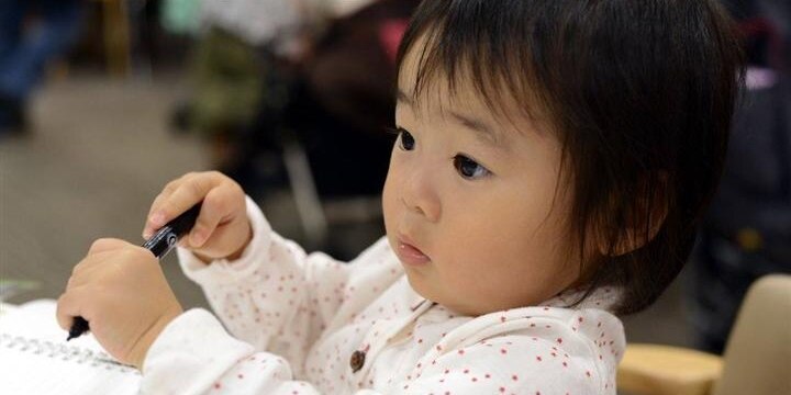 「保護者にイス取りゲームをさせている」所沢市の「育休退園」制度が猛反発されるワケ