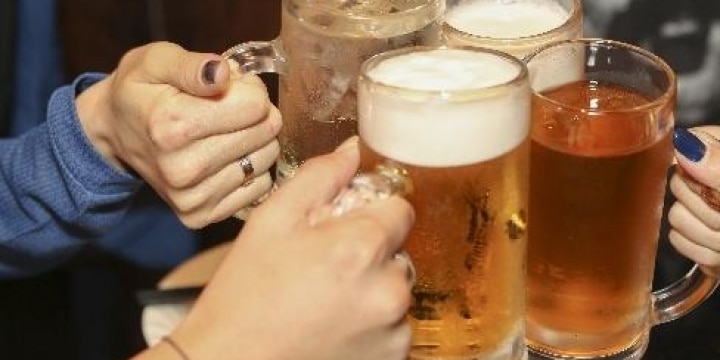 「相席居酒屋」で女性に「完全無視」されガッカリ・・・店に返金を求めることは可能?