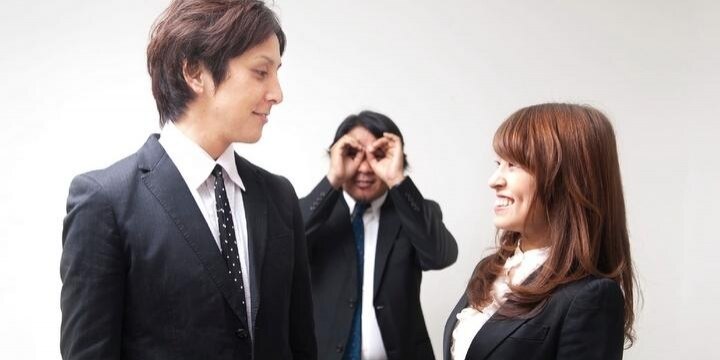 「夫の社内不倫で精神的にキツい」ーー夫の職場の「社内相談窓口」に打ち明けていい?