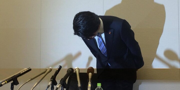 不倫疑惑の宮崎議員が議員辞職表明「心からお詫び申し上げます」「文春の取材に嘘ついた」