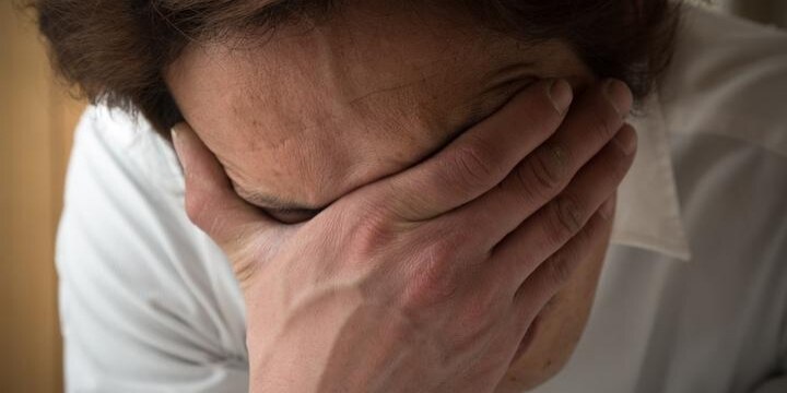 「夜勤+日勤」で21時間連続労働が「社畜の闇」と話題…法的に問題ないのか?