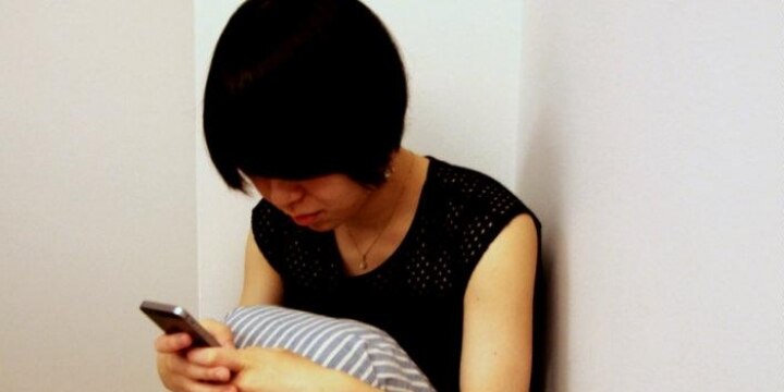 高収入バイト求人で「AV面接」、「身バレしない」はずが「大型新人デビュー」に