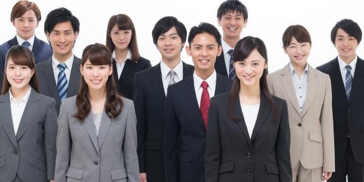 ヤフー「週休3日制」検討、弁護士「休日増加に見合った業務削減、効率化の徹底を」