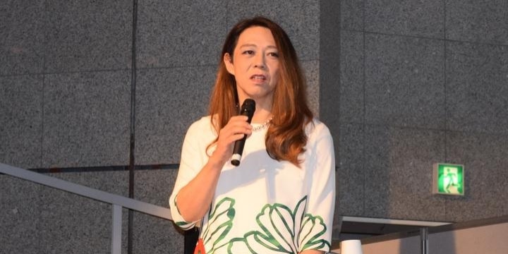 「日本の女性差別の構造はルワンダと一緒」女性装の東大・安冨教授が講演