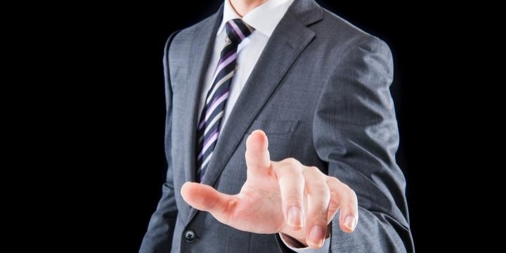 入社後に合意もなく「出向」命令、9年も経過…会社のやり方に問題はないのか?