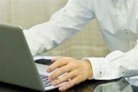 「まとめサイト」を舞台にした「ネット上の私刑」 情報を編集した人の責任は?
