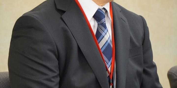 勤続30年超の部長「転籍」拒否で降格、工場で肉体労働…労働審判「元の部署に」