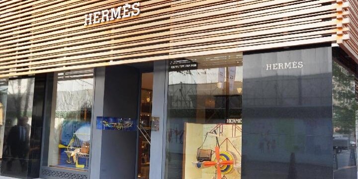 「エルメス狂い」港区セレブ主婦、ケリーバッグ、バーキンねだる日々…税金は?