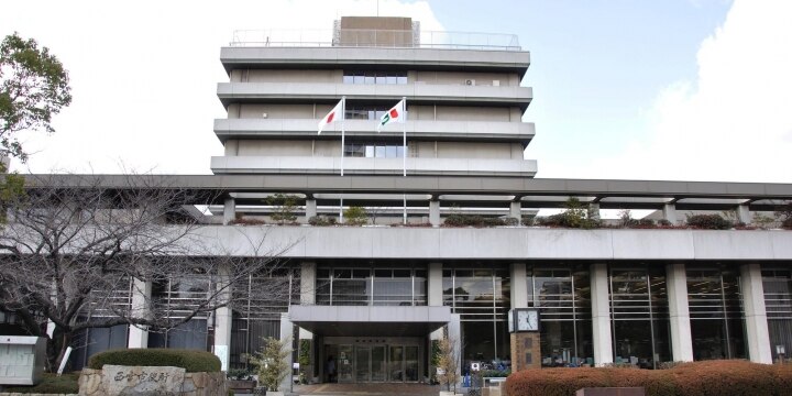 職場で「みだらな行為」、W不倫の市職員処分…私的な時間・場所なら問題なかった?