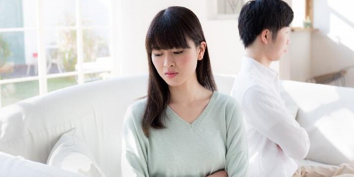 新婚早々の不倫発覚、夫から相場を上回る「慰謝料500万円」の念書…法的に有効?