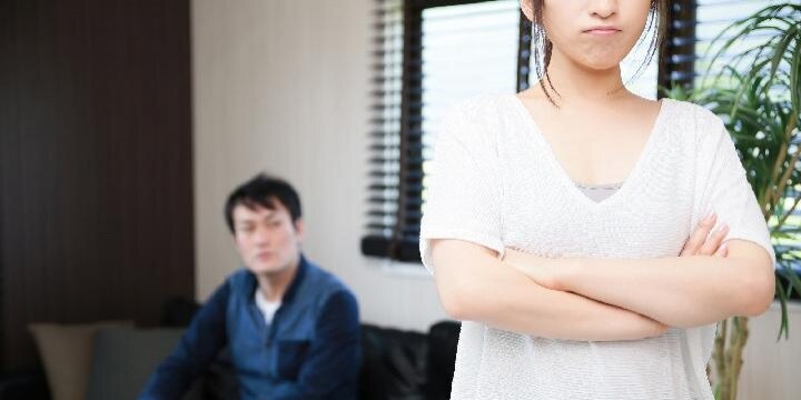 結婚20年、夫の「10年不倫」発覚に衝撃…浮気相手の女性と「とことん争いたい!」