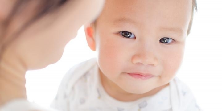 不倫相手の子を出産「実は違う人の子かも」、もらった養育費を返さないといけない?