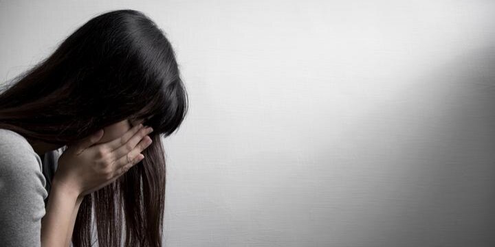 「裸の写真」送るとリスクだらけ…不特定多数に公開、脅迫の材料に使われることも