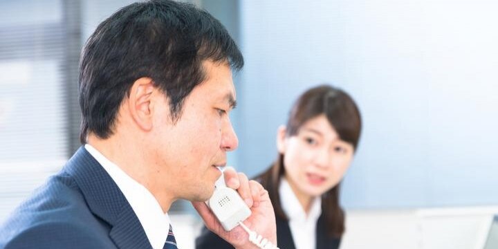 従業員が逮捕され信用失墜、会社は損害賠償請求できる? まずは「冤罪」も考慮して