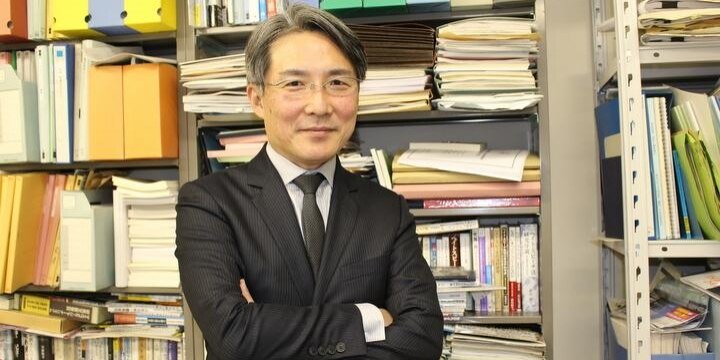 ブラックフェイス問題、思考停止の「自粛」ではなく「自律」を…山田健太教授に聞く