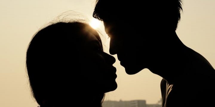 彼氏多数「奔放な人妻」とワンナイトラブ…夫にバレた時の慰謝料請求から逃げられる?