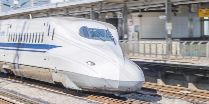 線路にバッグ蹴り入れた静岡大職員の逮捕容疑「新幹線特例法」、どんな法律?