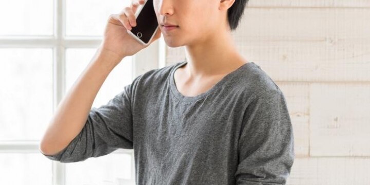 家宅捜索中、弁護士への連絡は「正当な権利」 携帯使用禁止が「違法」と判断された理由