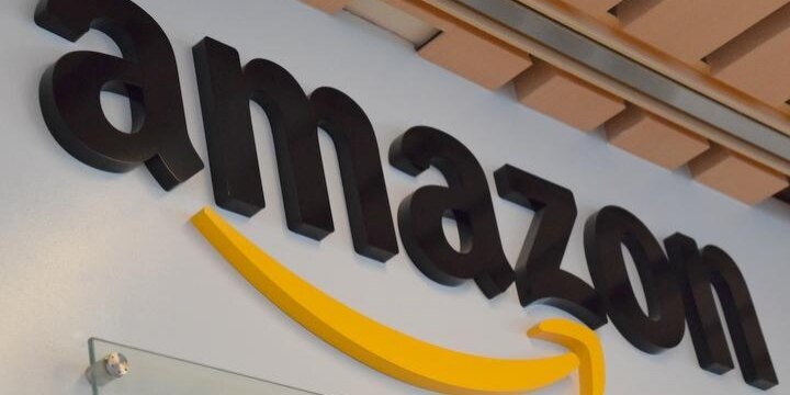 アマゾンで高評価を大量に自作自演、Primeマーク取得する悪質手法…法的問題は?