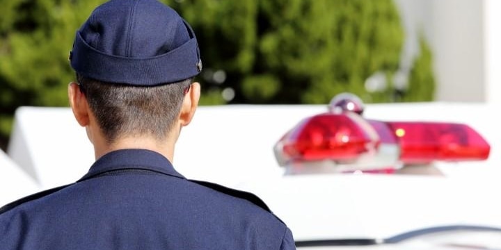 千葉地裁、令状とってGPS捜査「重大な違法性なし」 最高裁判決との間に矛盾はない?