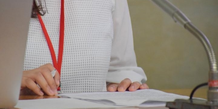 月400時間労働の「鉄人」が崇められる裁量労働制の企業に是正勧告 「やりがい搾取」の果てに