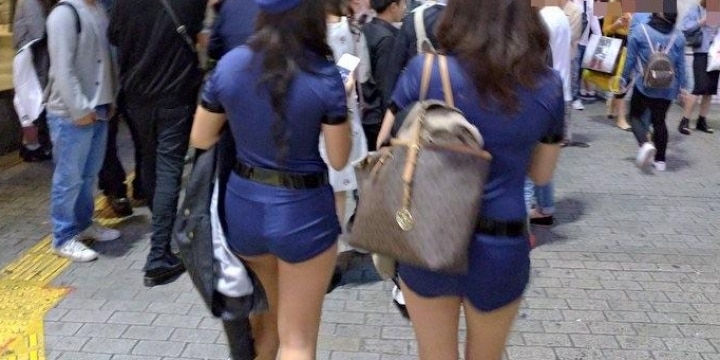 渋谷ハロウィン「こんな堂々と痴漢されるもんなの?」逮捕者続々、露出度高い衣装に「自己責任論」も