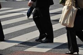 睡眠時無呼吸症候群のため「無罪」 自動車で人をはねたのに「過失なし」は妥当か?