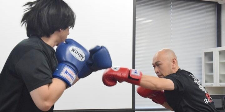 万引きを繰り返す「クレプトマニア」 治療に「ボクシング」プログラムという試み
