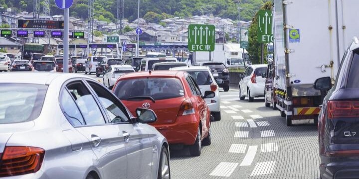 年末年始「渋滞40km」予想 イライラが招く初歩的な交通違反